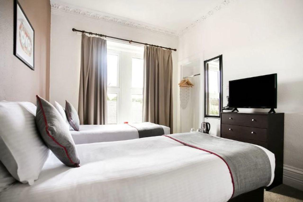 Corner Hotel Carnoustie Eksteriør billede